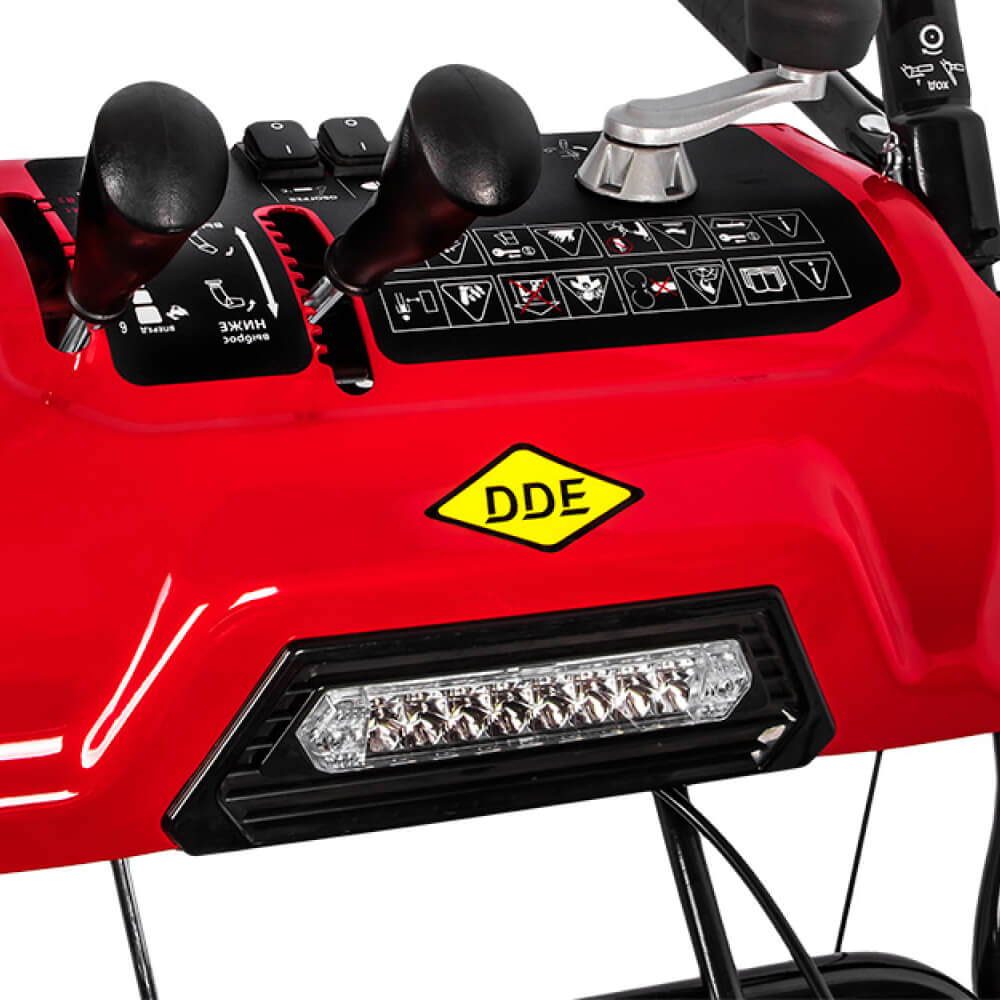 Снегоуборщик DDE ST7066LE, LED-фара
